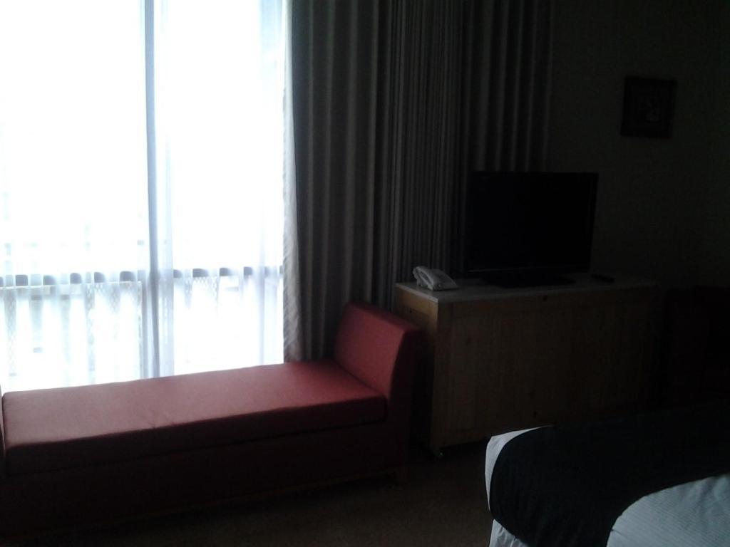 Chara Hotel Bandung Zimmer foto